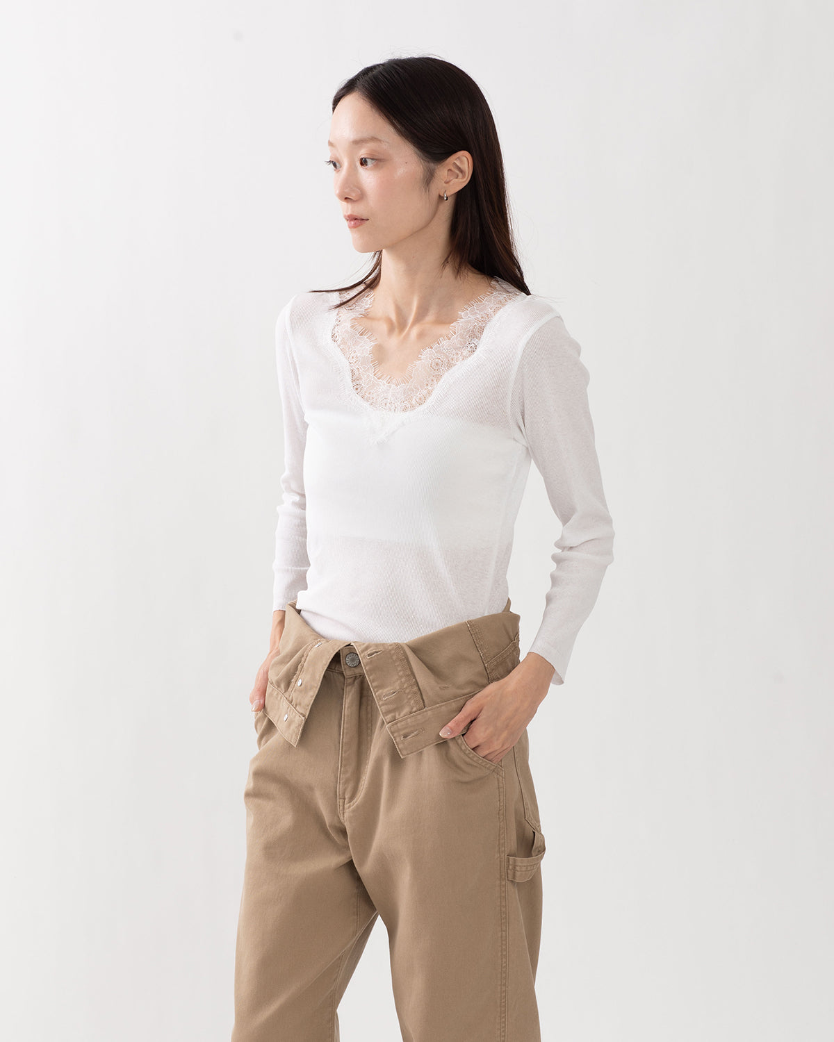 LACE TRIMMED RIB T-SHIRT