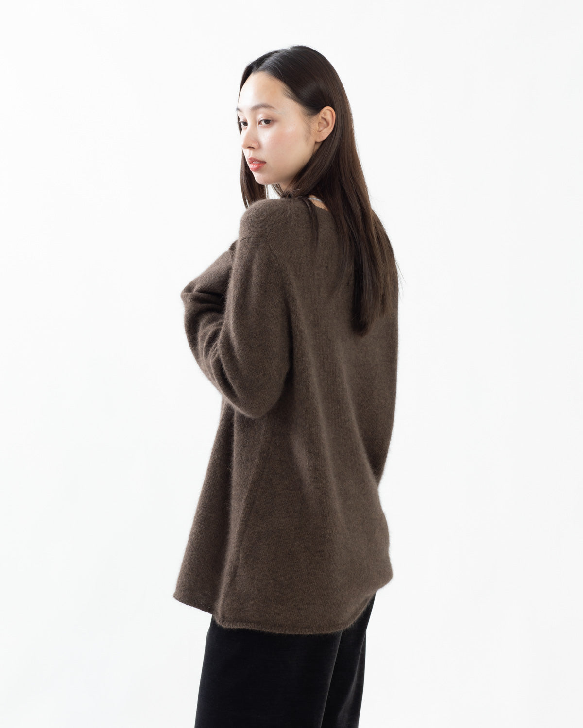 FOX DEEP V-NECK KNIT