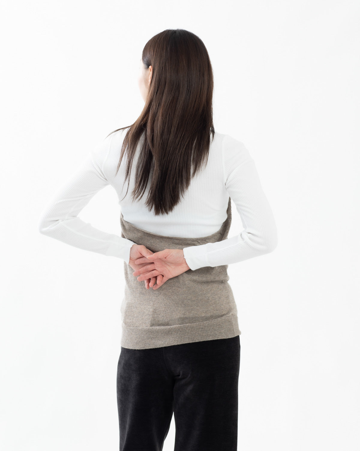 FITTED HALTER NECK KNIT CARDIGAN