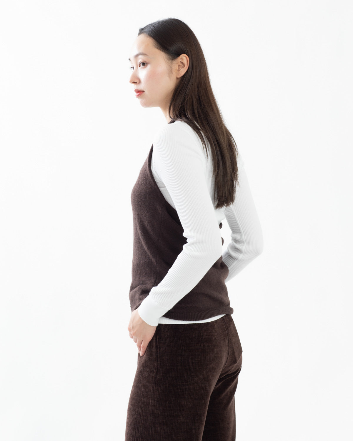 FITTED HALTER NECK KNIT CARDIGAN