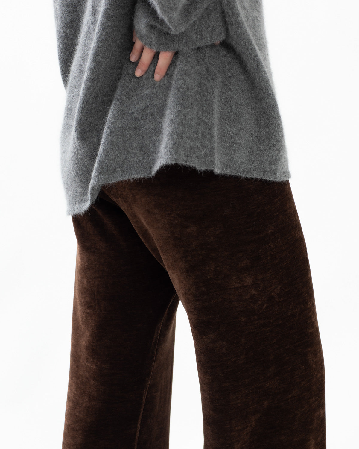 BRUSHED VELVET JERSEY PANTS