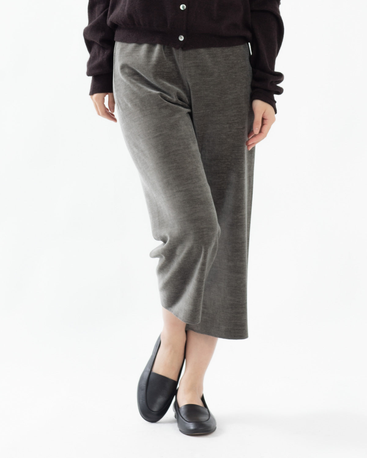 BRUSHED VELVET CROPPED JERSEY PANTS