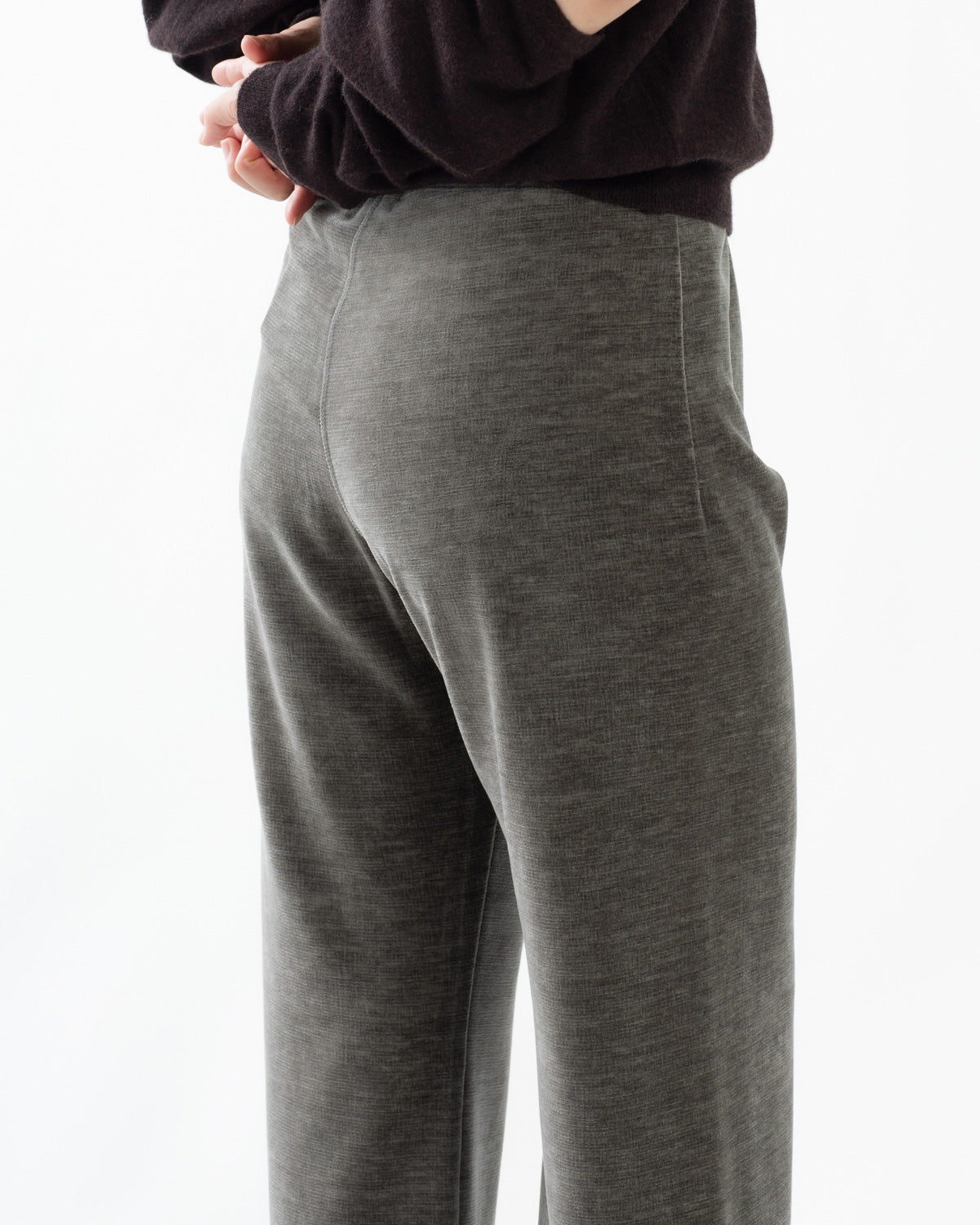 BRUSHED VELVET CROPPED JERSEY PANTS