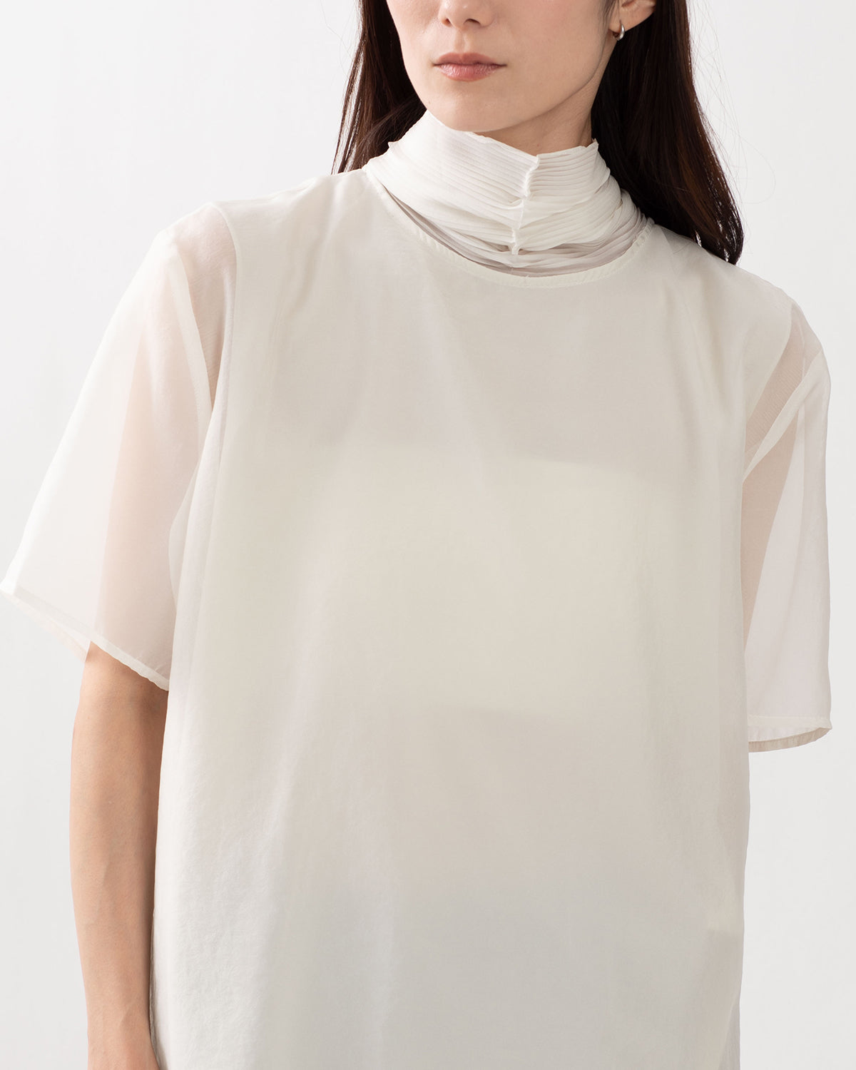 PLEATS SCARF BLOUSE