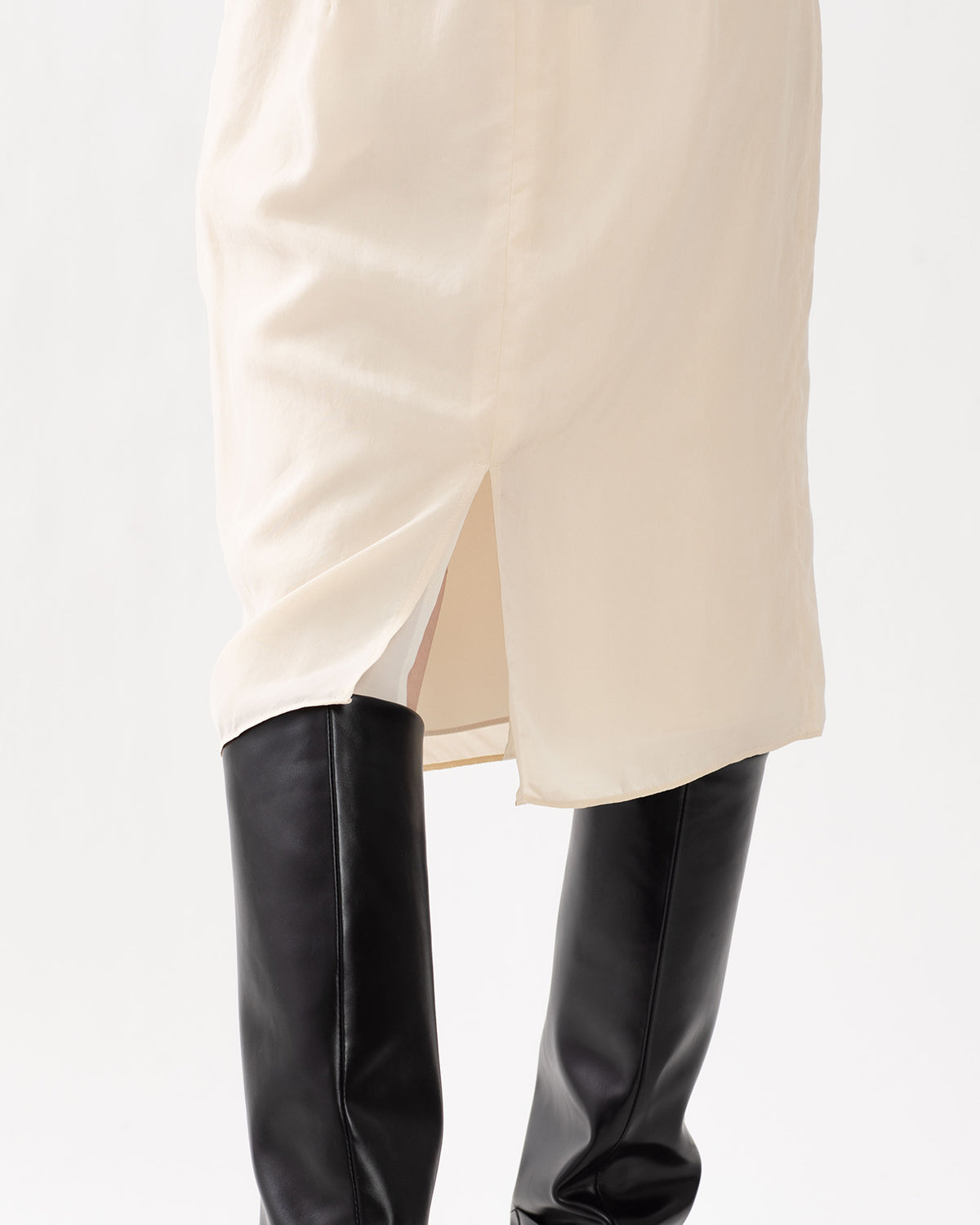 SILKY SKIRT