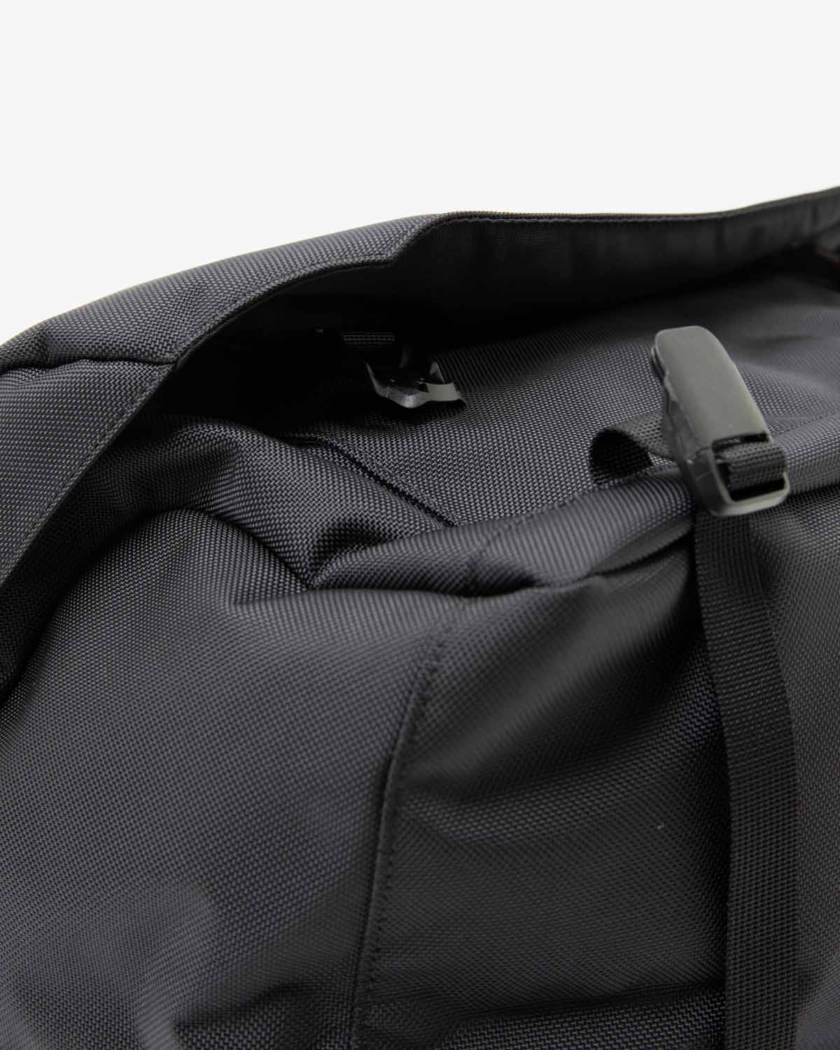 SHOULDER PRO FLAP M