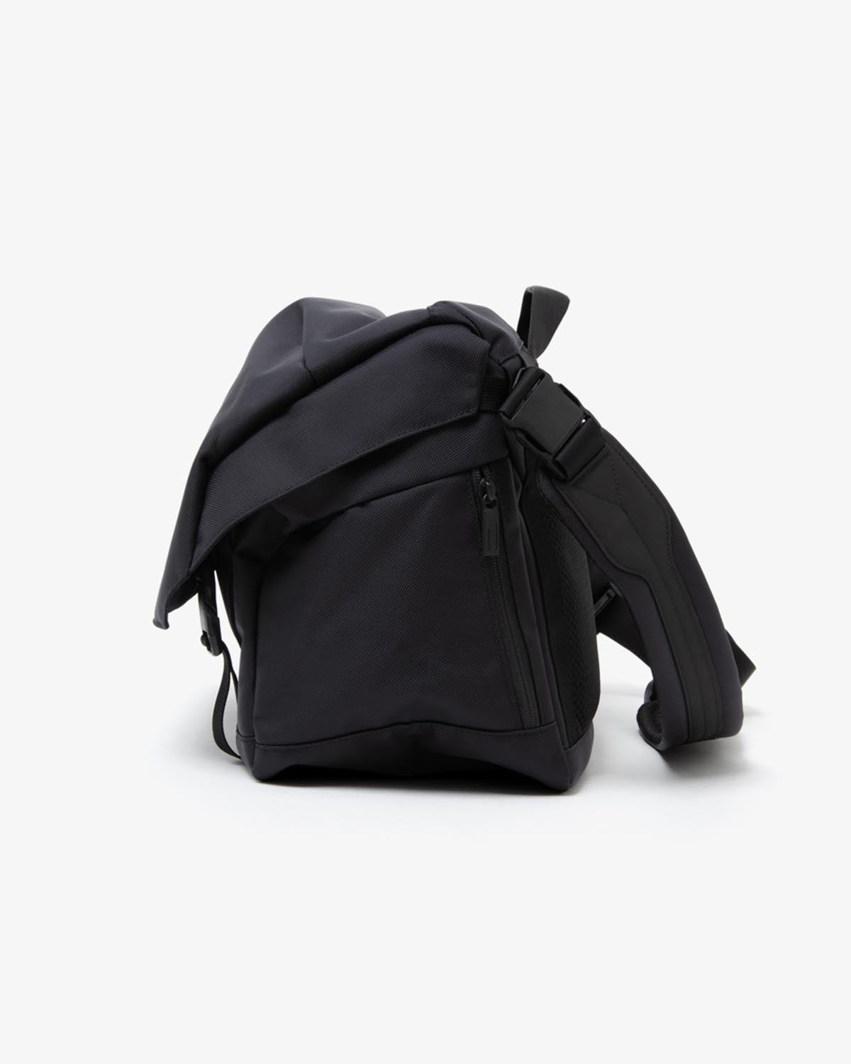 SHOULDER PRO FLAP M
