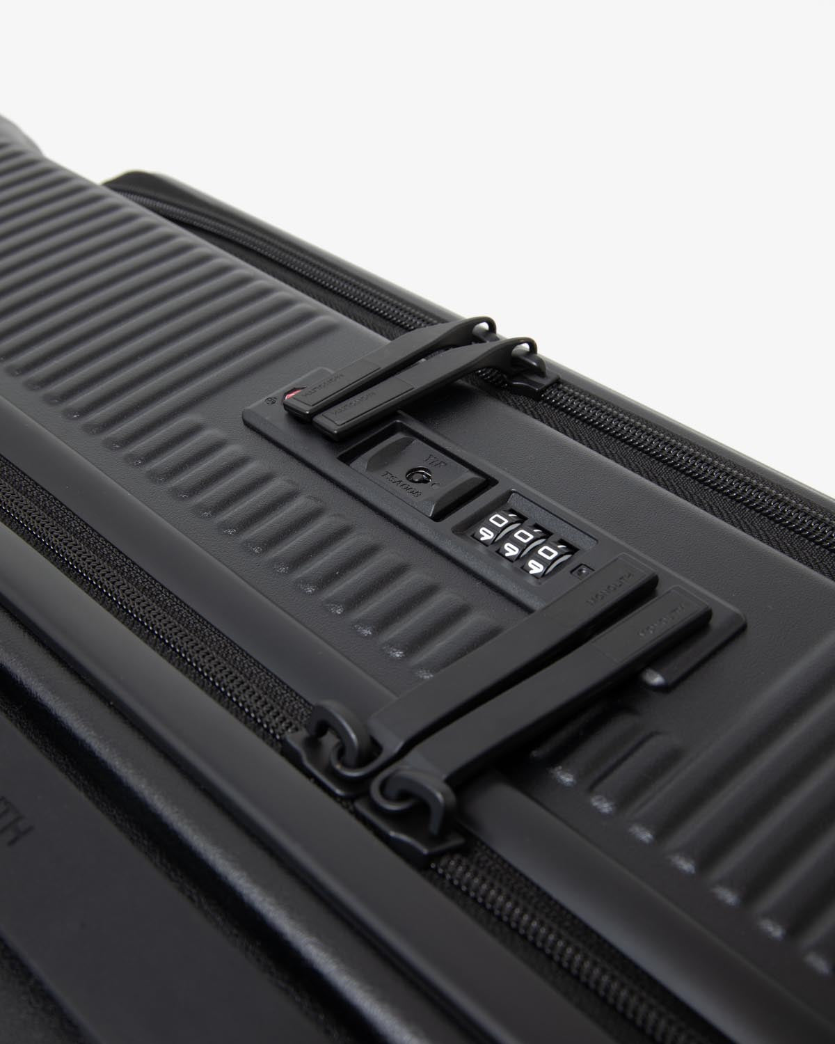 SUITCASE PRO OCTA 90