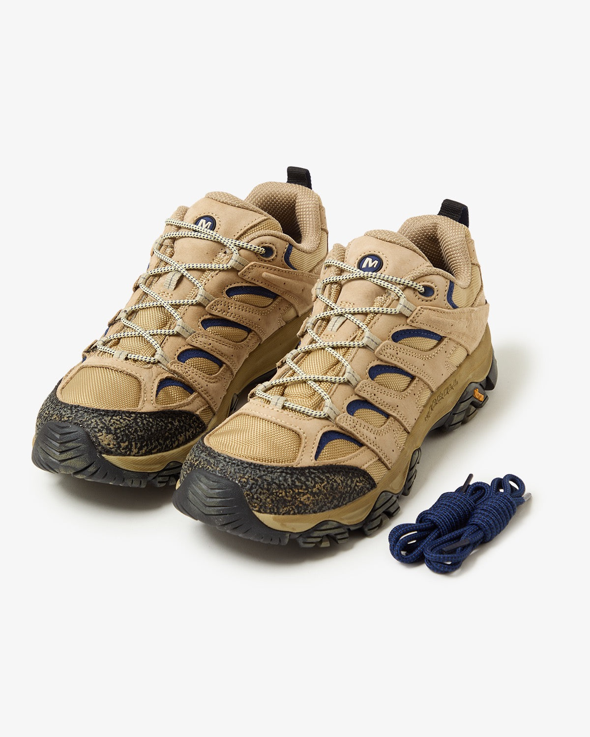 MOAB 3 x KHAKIS (WOMEN'S)