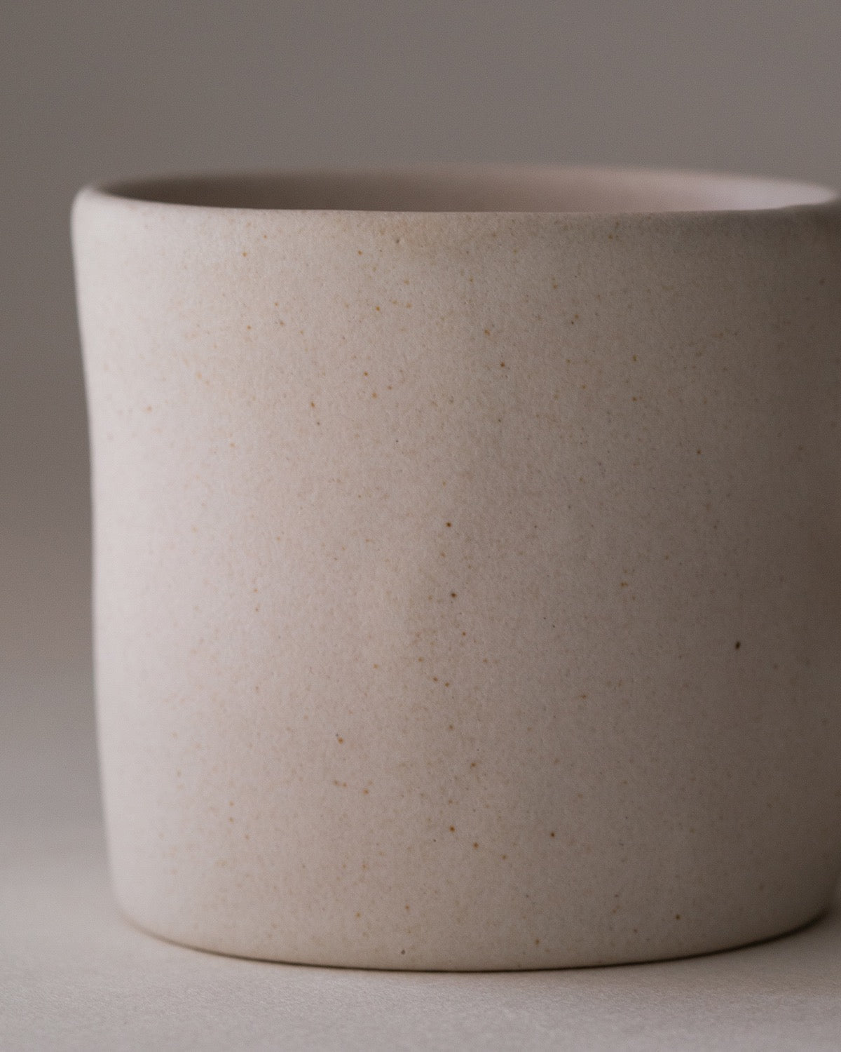 MUG CUP M - CREAM WHITE