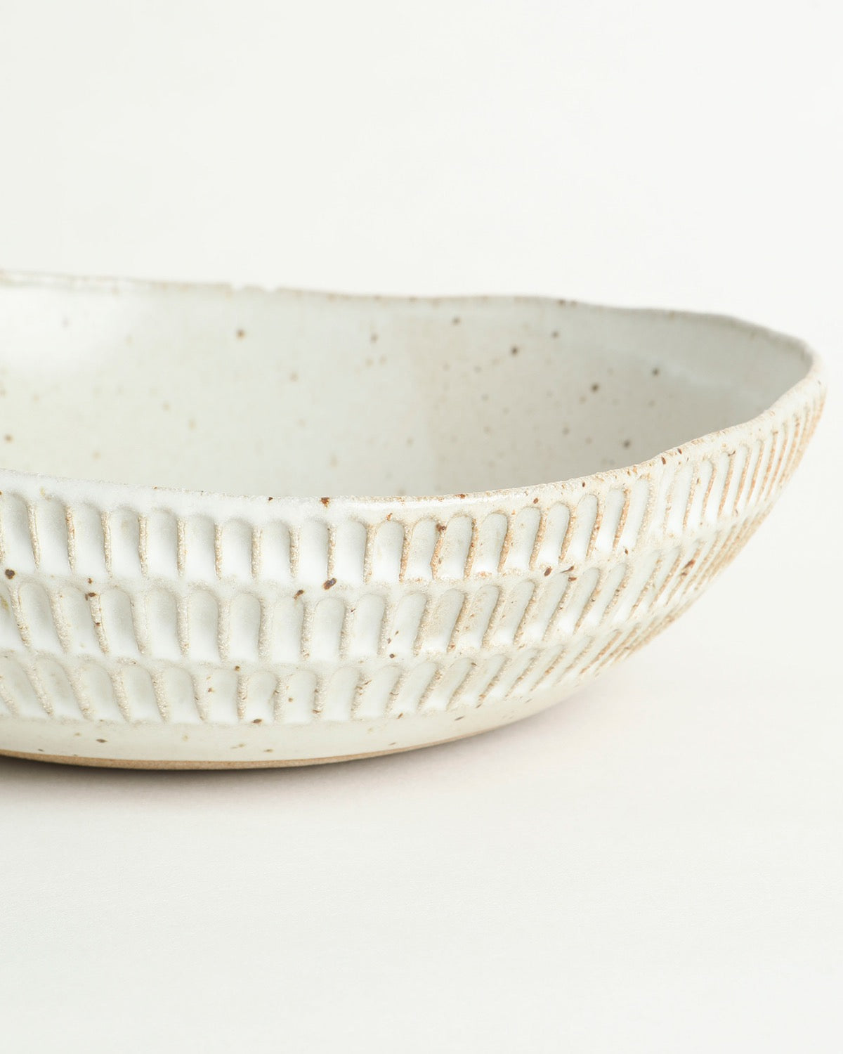 CARVED SALAD BOWL