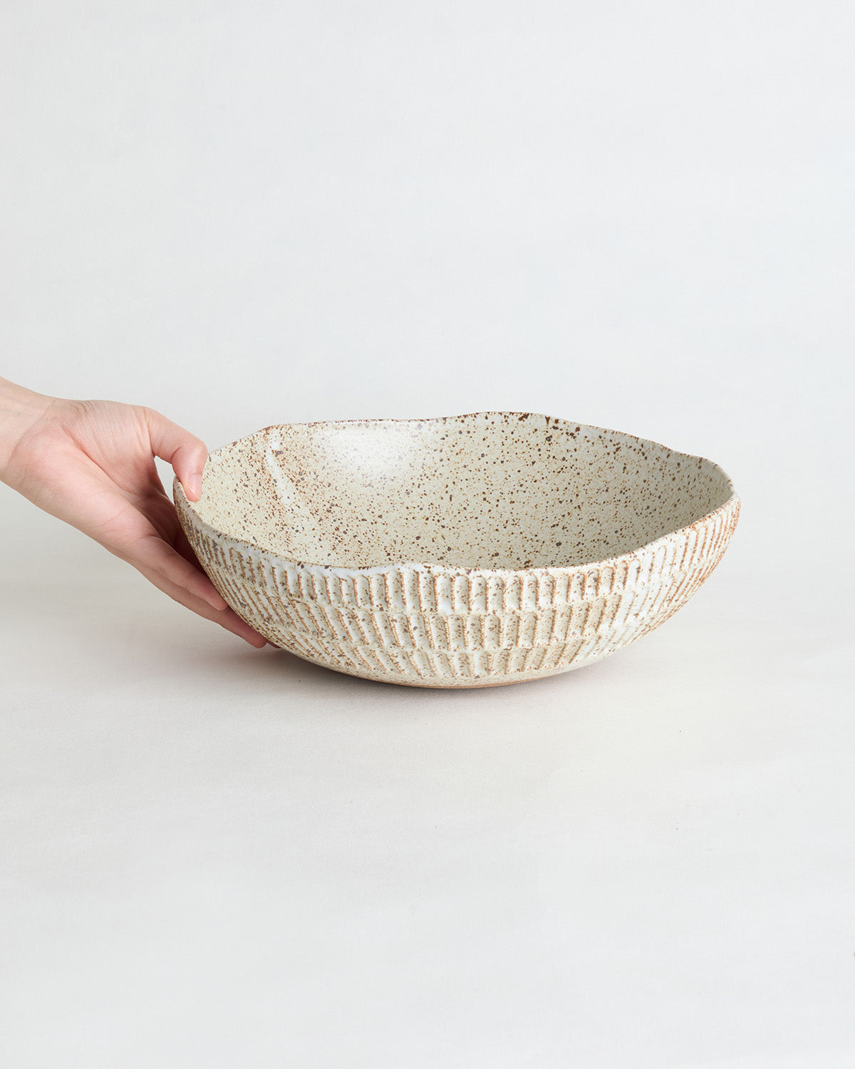 CARVED SALAD BOWL