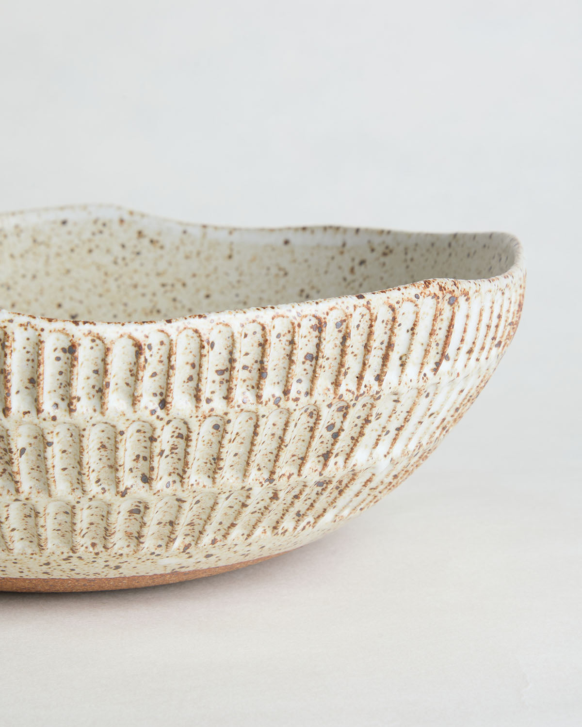 CARVED SALAD BOWL