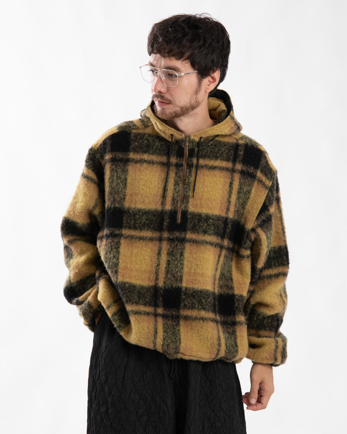 HALF ZIPPED PULLOVER HOODY - WOOL SHAGGY
