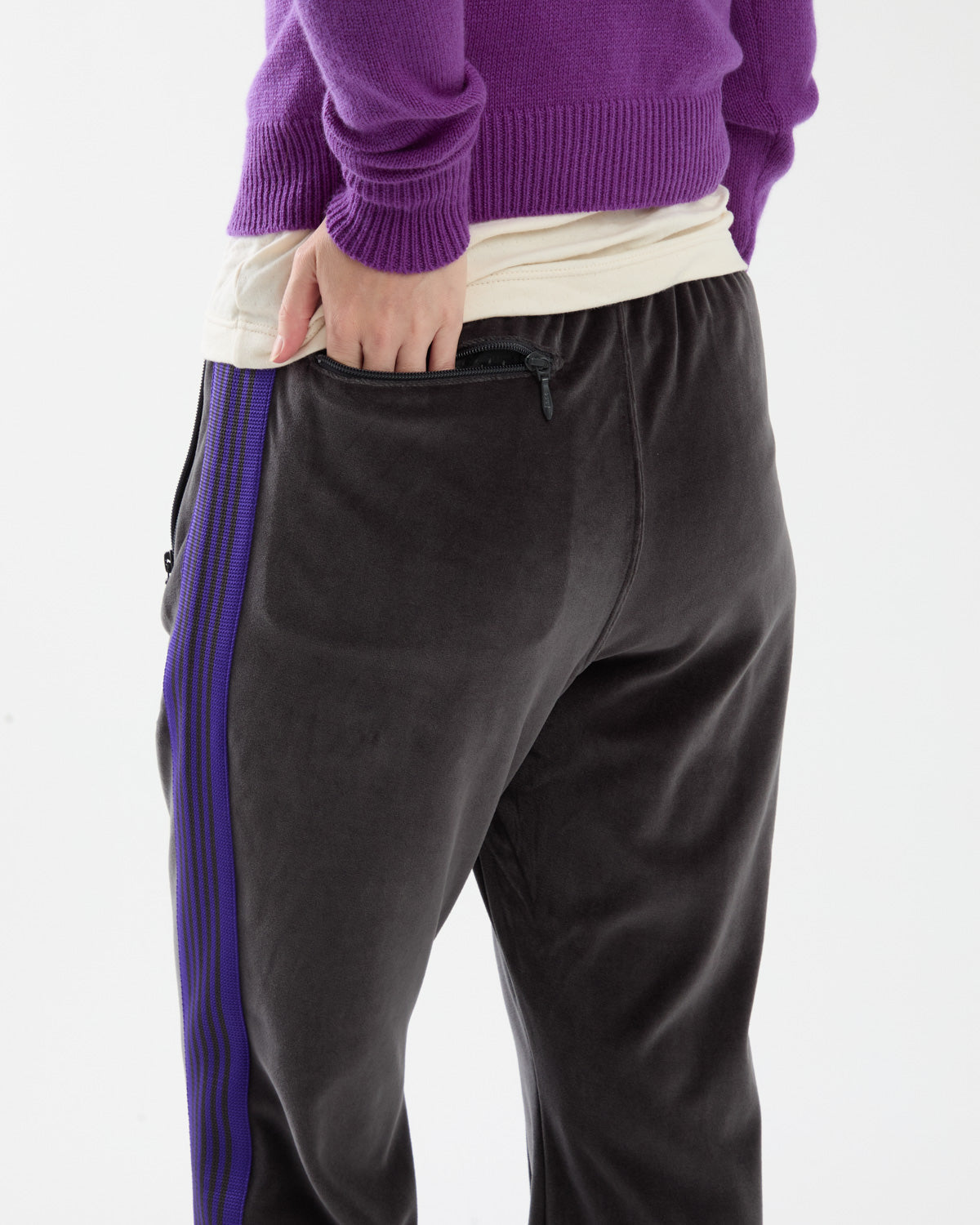BOOT-CUT TRACK PANT - C/PE VELOUR