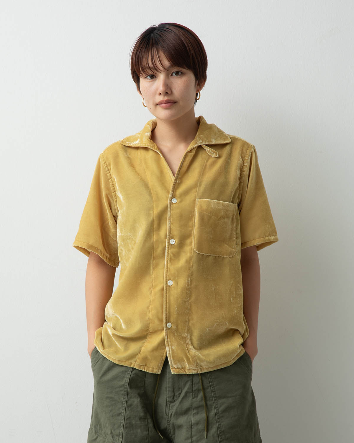 ITALIAN COLLAR S/S SHIRT - PE/R VELVET (WOMEN'S)