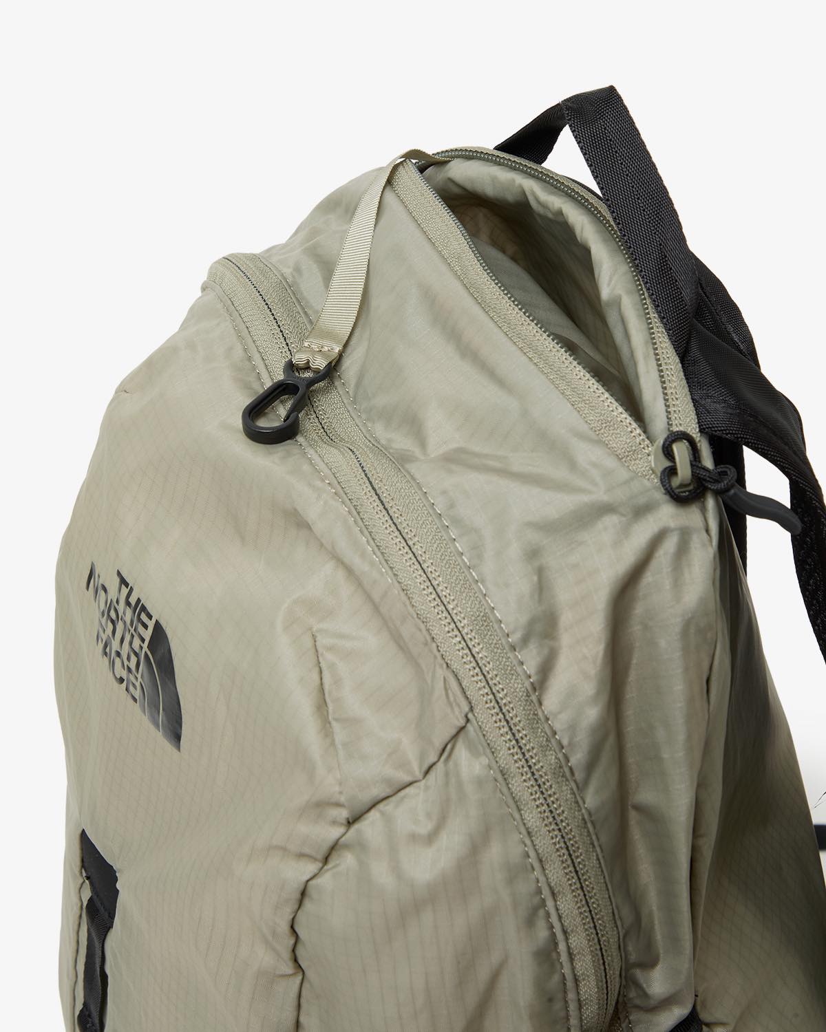 MAYFLY PACK 22