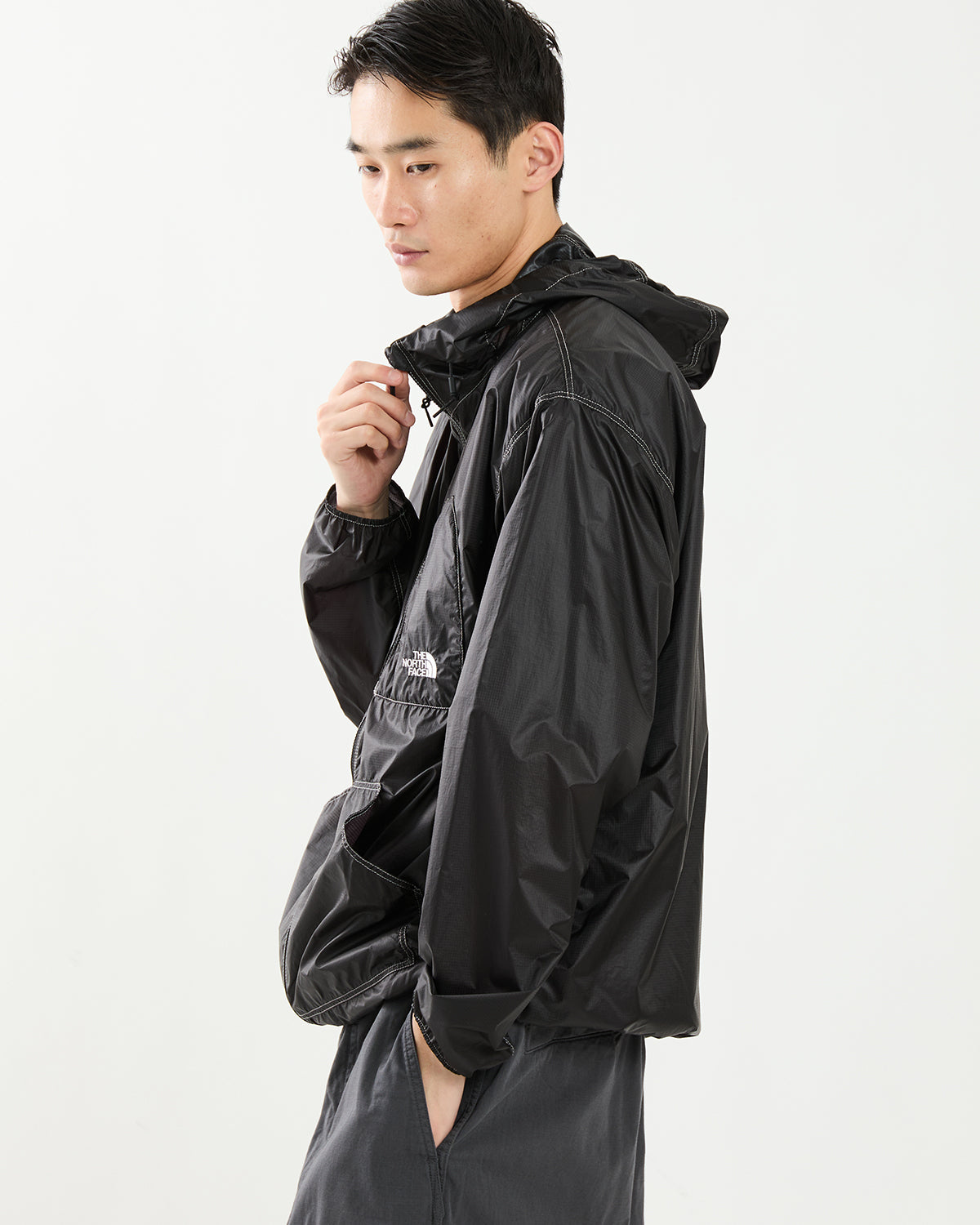 FREE RUN WIND PARKA