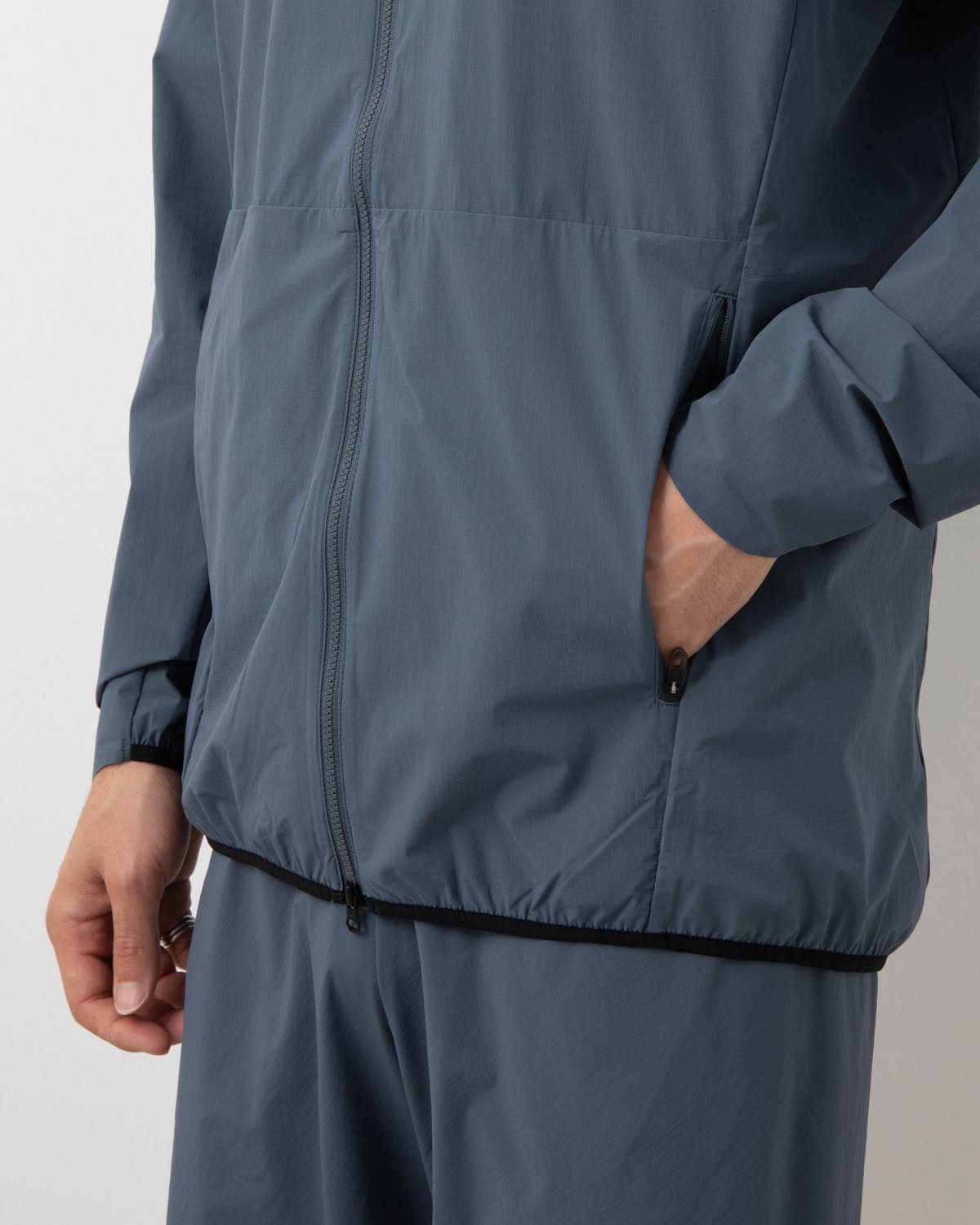 INFINITY TRAIL HOODIE