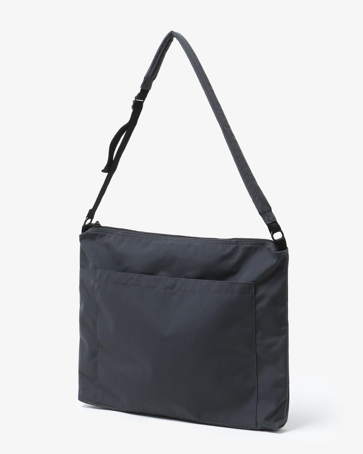 FIELD SHOULDER BAG