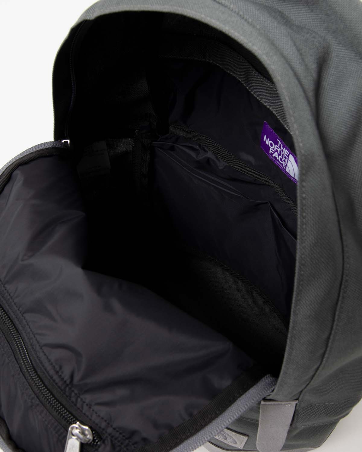 CORDURA NYLON MEDIUM DAY PACK