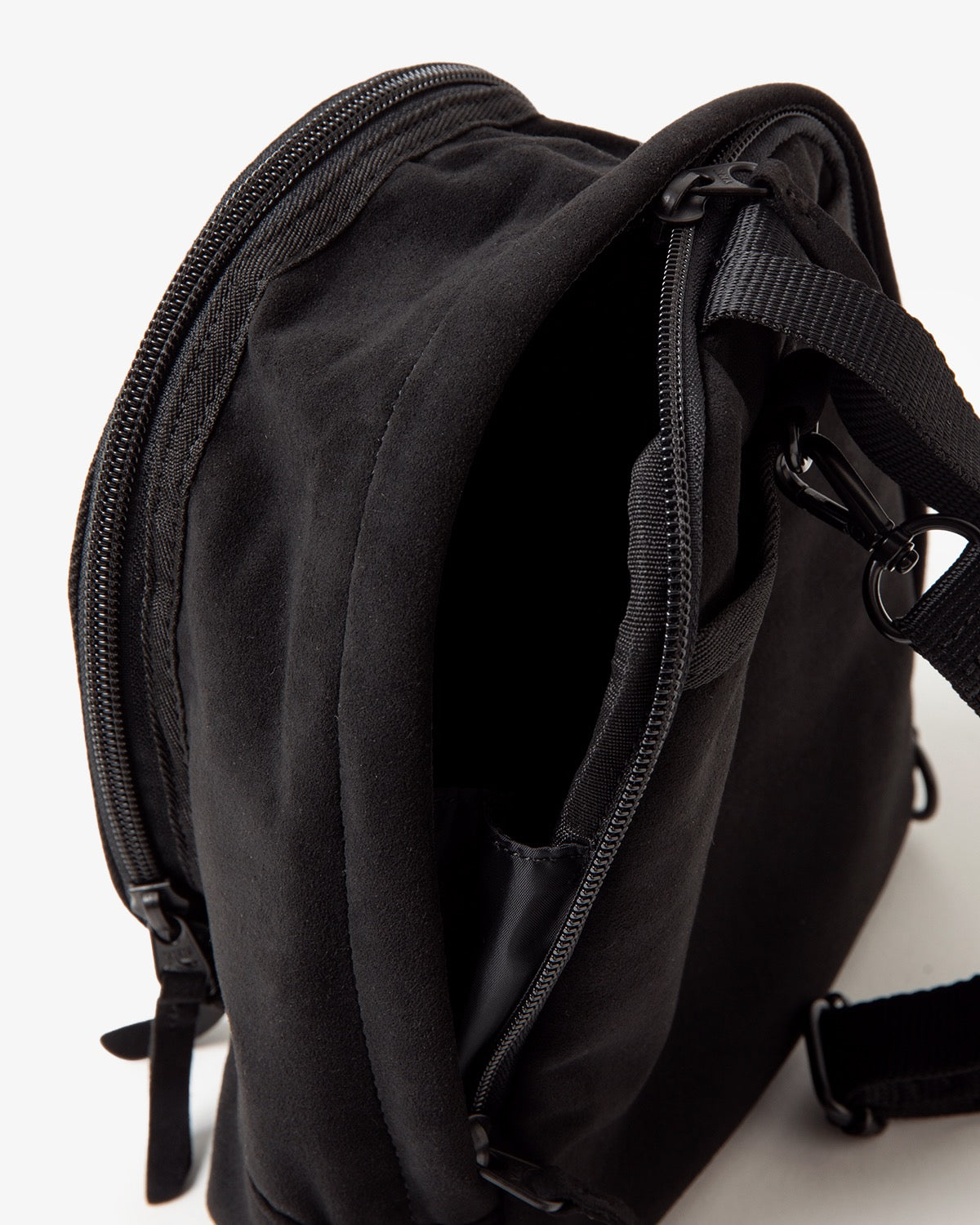 SYNTHETIC LEATHER ONE SHOULDER BAG