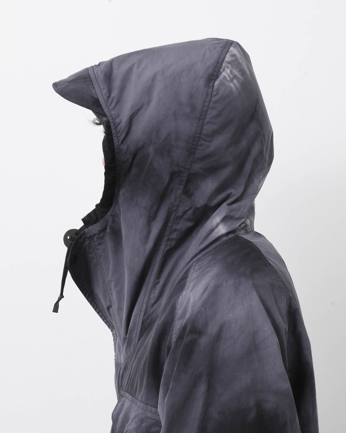 UNEVEN DYED FIELD MOUNTAIN PARKA