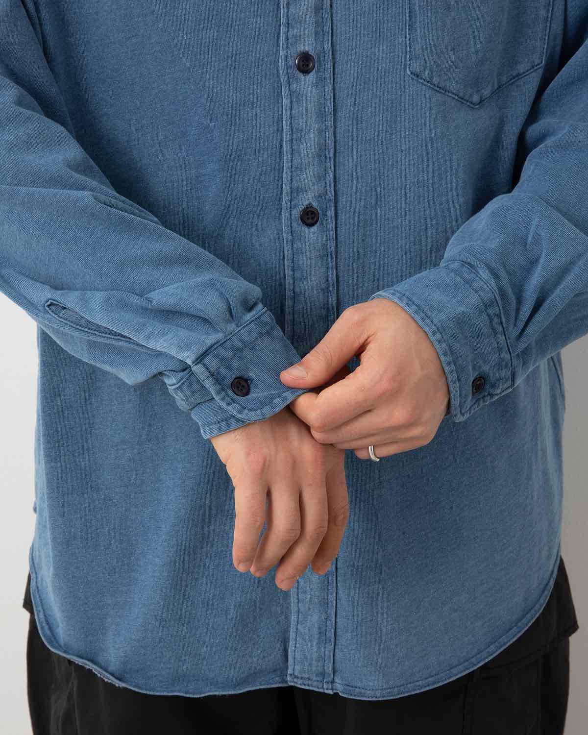 MOUNTAIN HOODED SHIRT