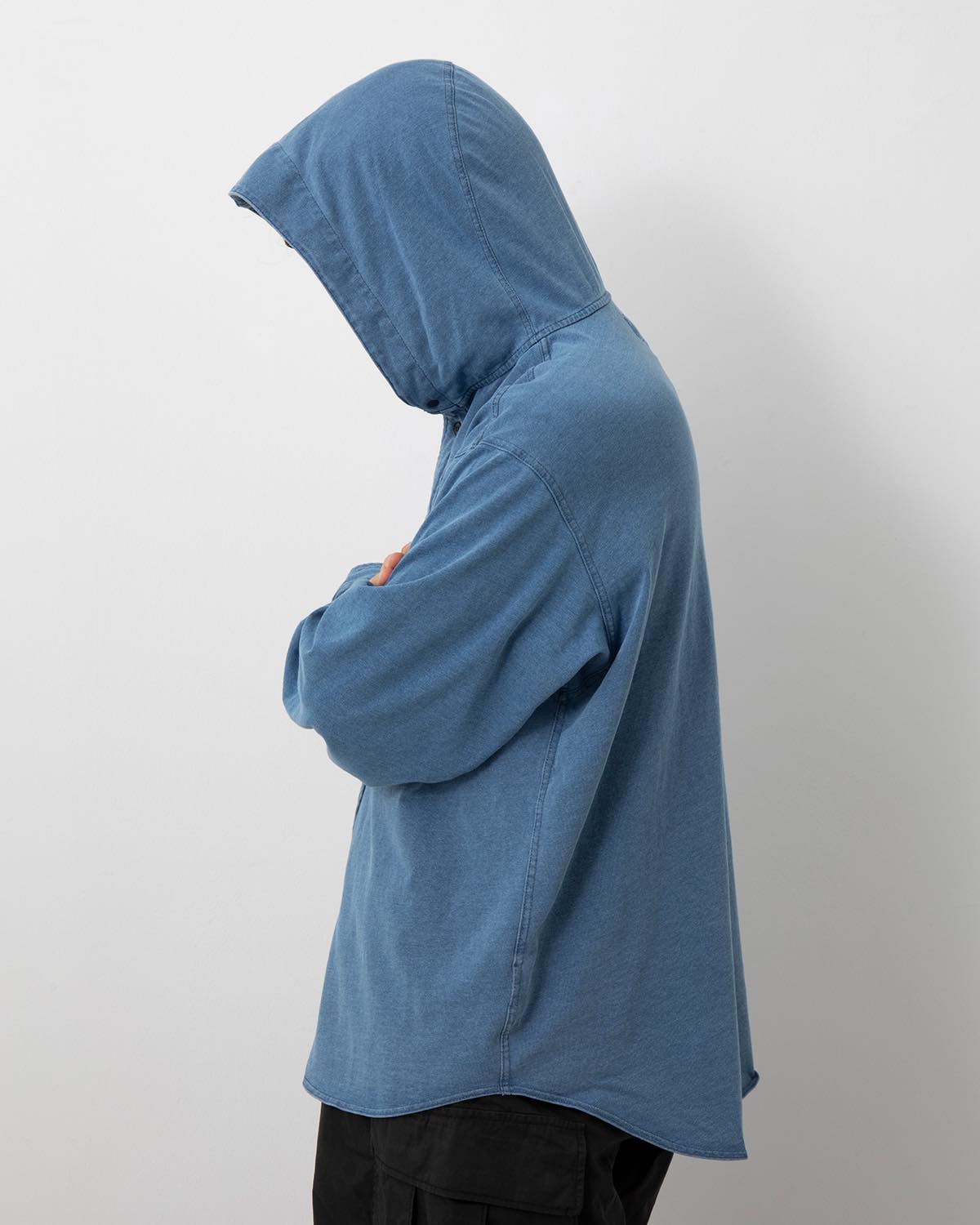 MOUNTAIN HOODED SHIRT
