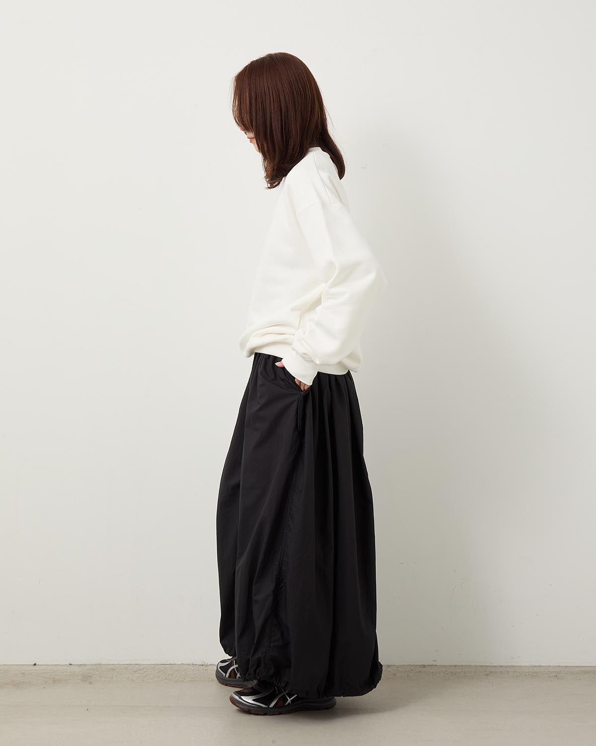GARMENT DYED NYLON OVER SKIRT