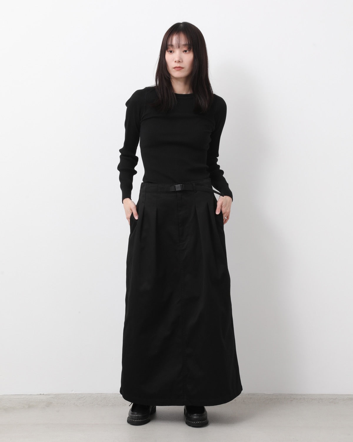 CHINO TUCK FIELD SKIRT