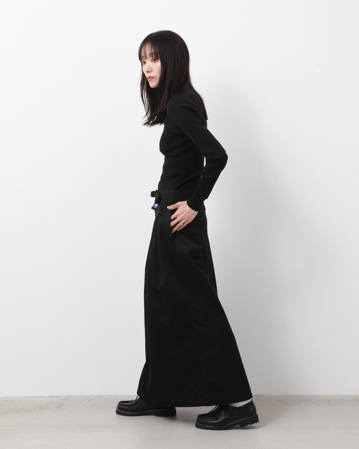 CHINO TUCK FIELD SKIRT