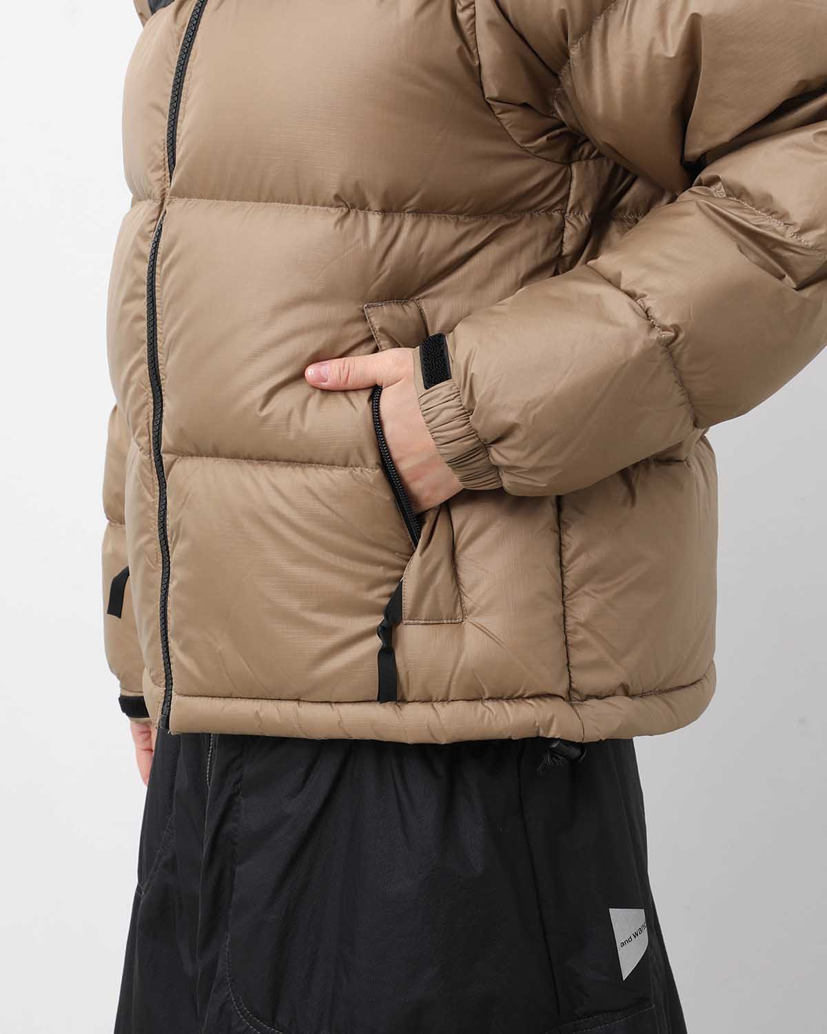 SHORT NUPTSE JACKET