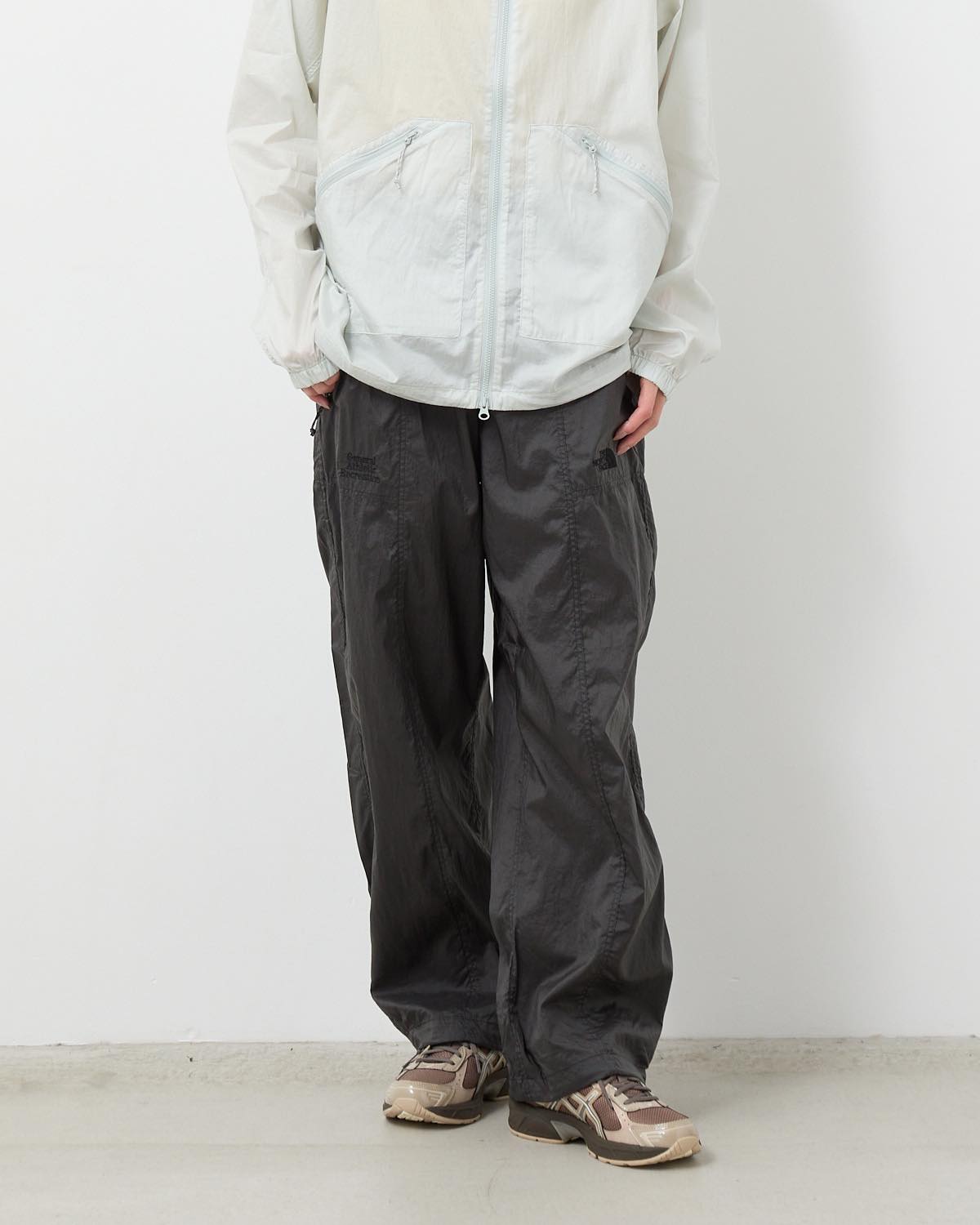GAR WIND PANTS