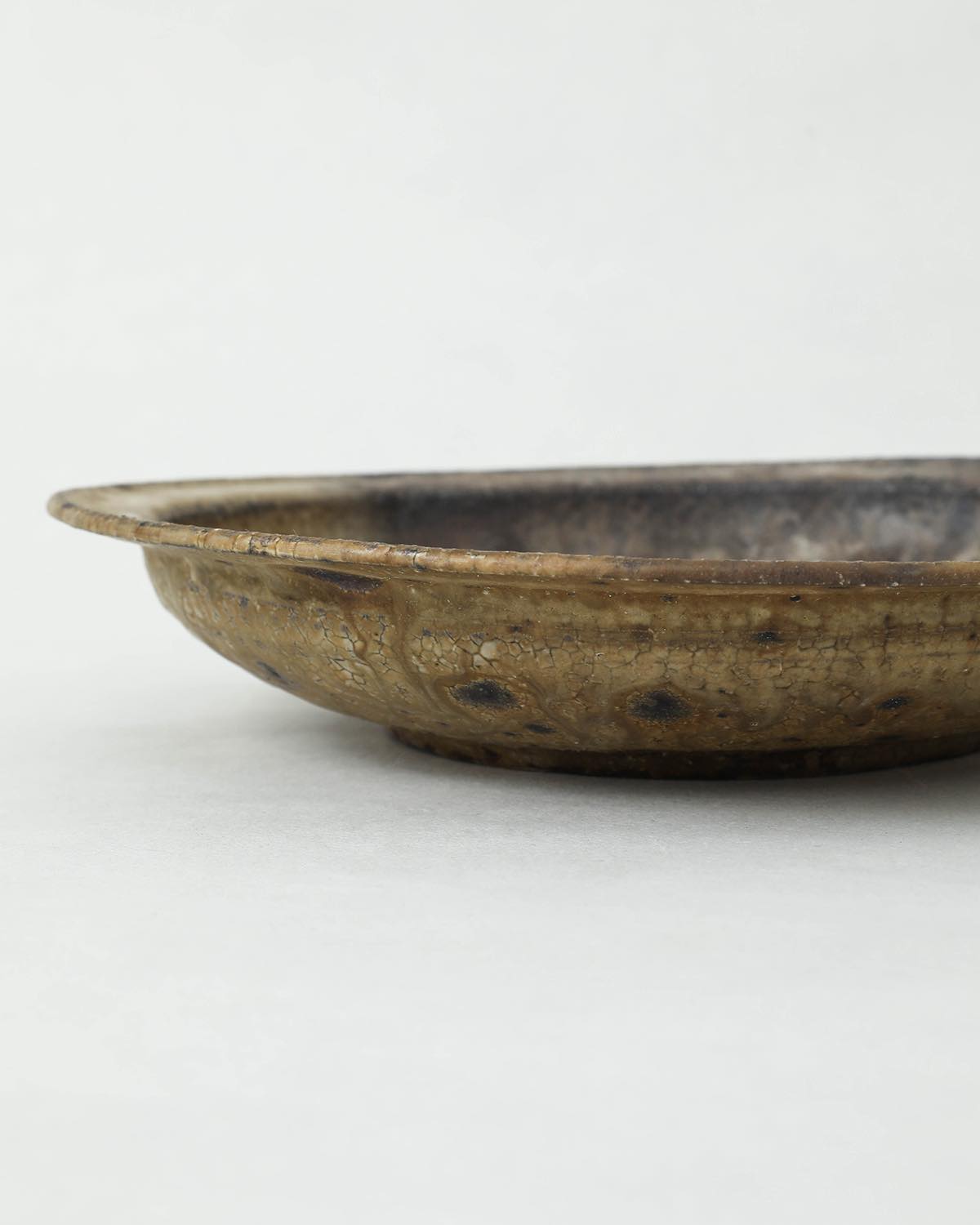 WOOD ASH GLAZE 9-INCH RIM PLATE