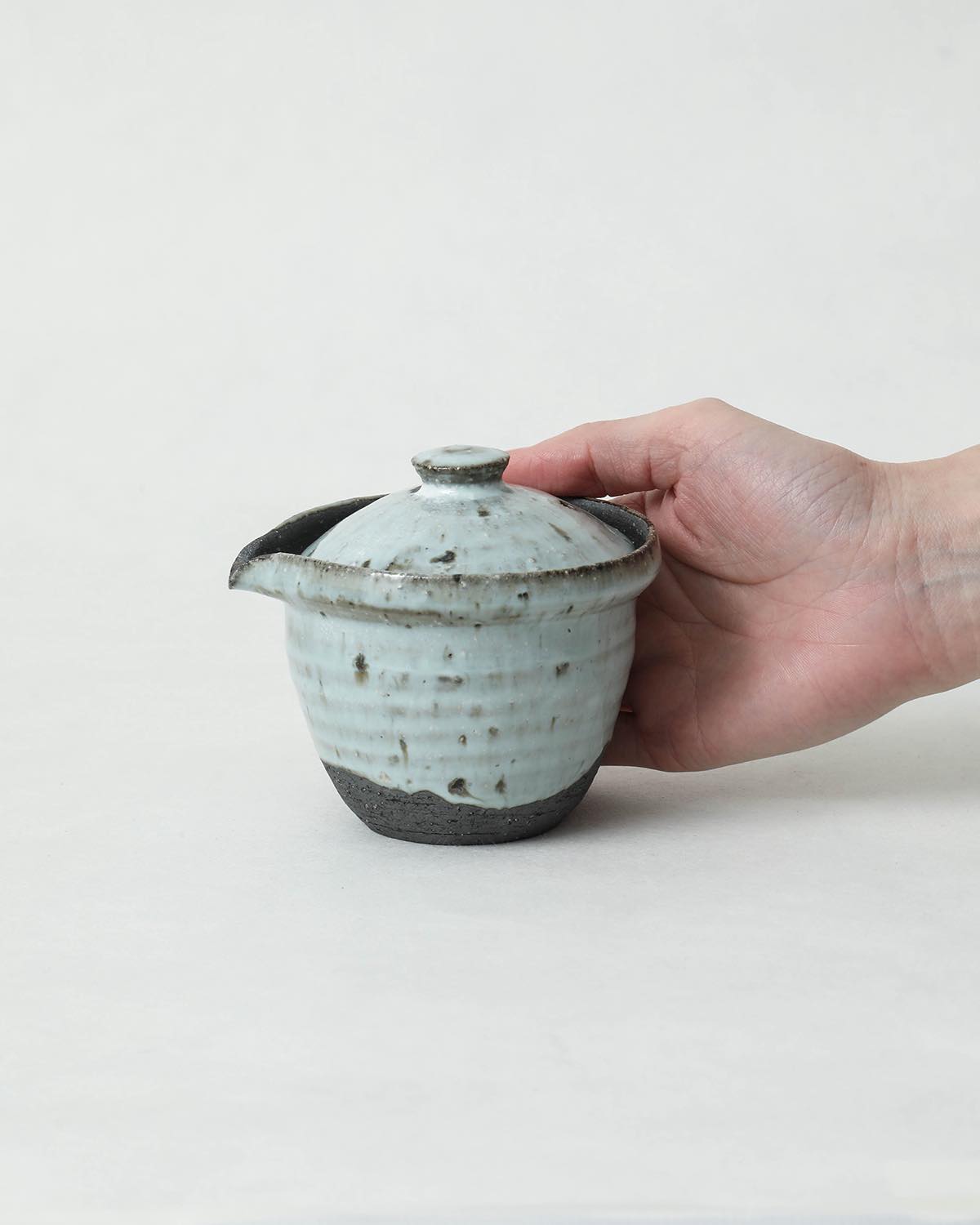 WHEAT ASH GLAZE TEA POT