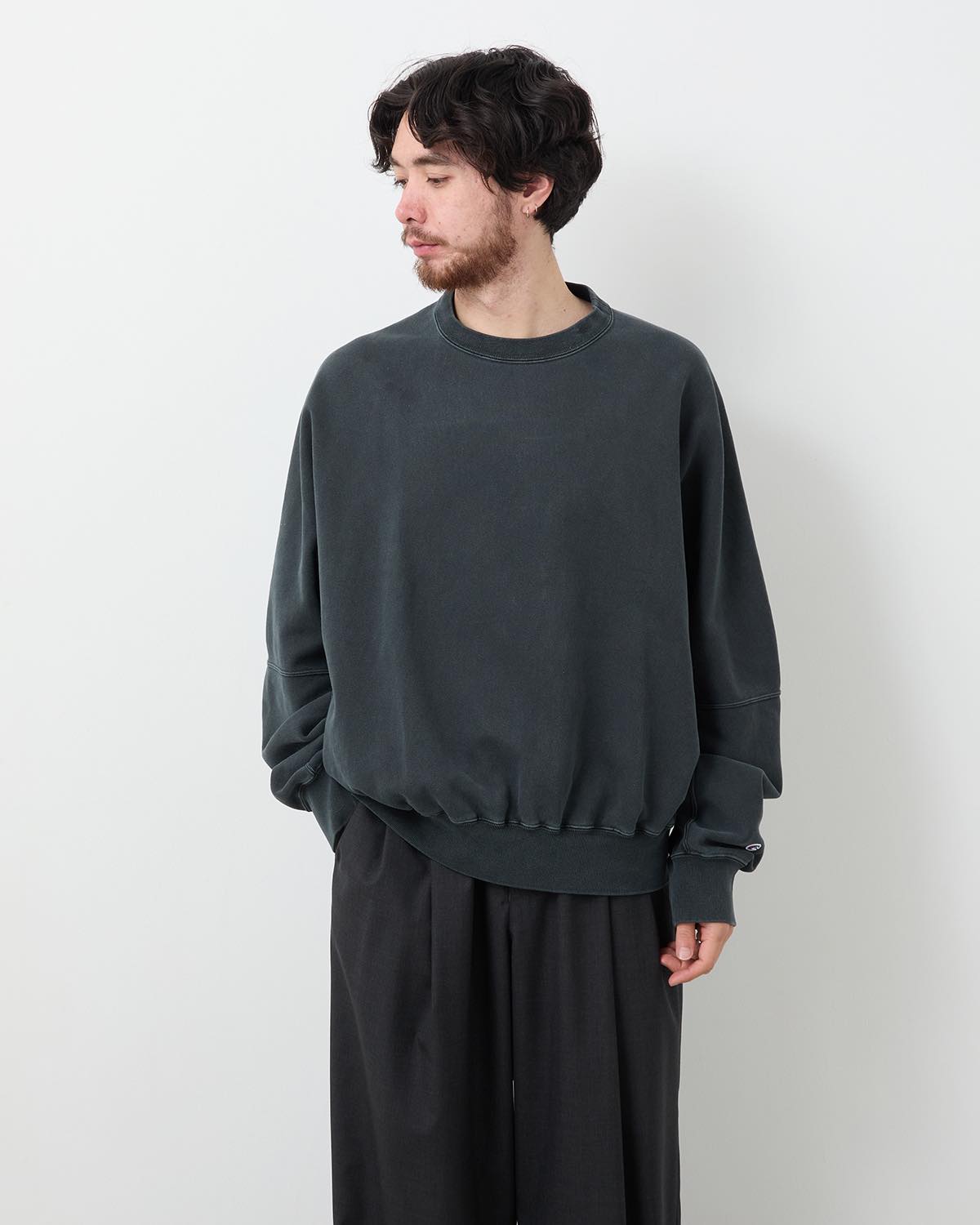 N.HOOLYWOOD × Champion / REVERSIBLE CREW NECK SWEATSHIRT