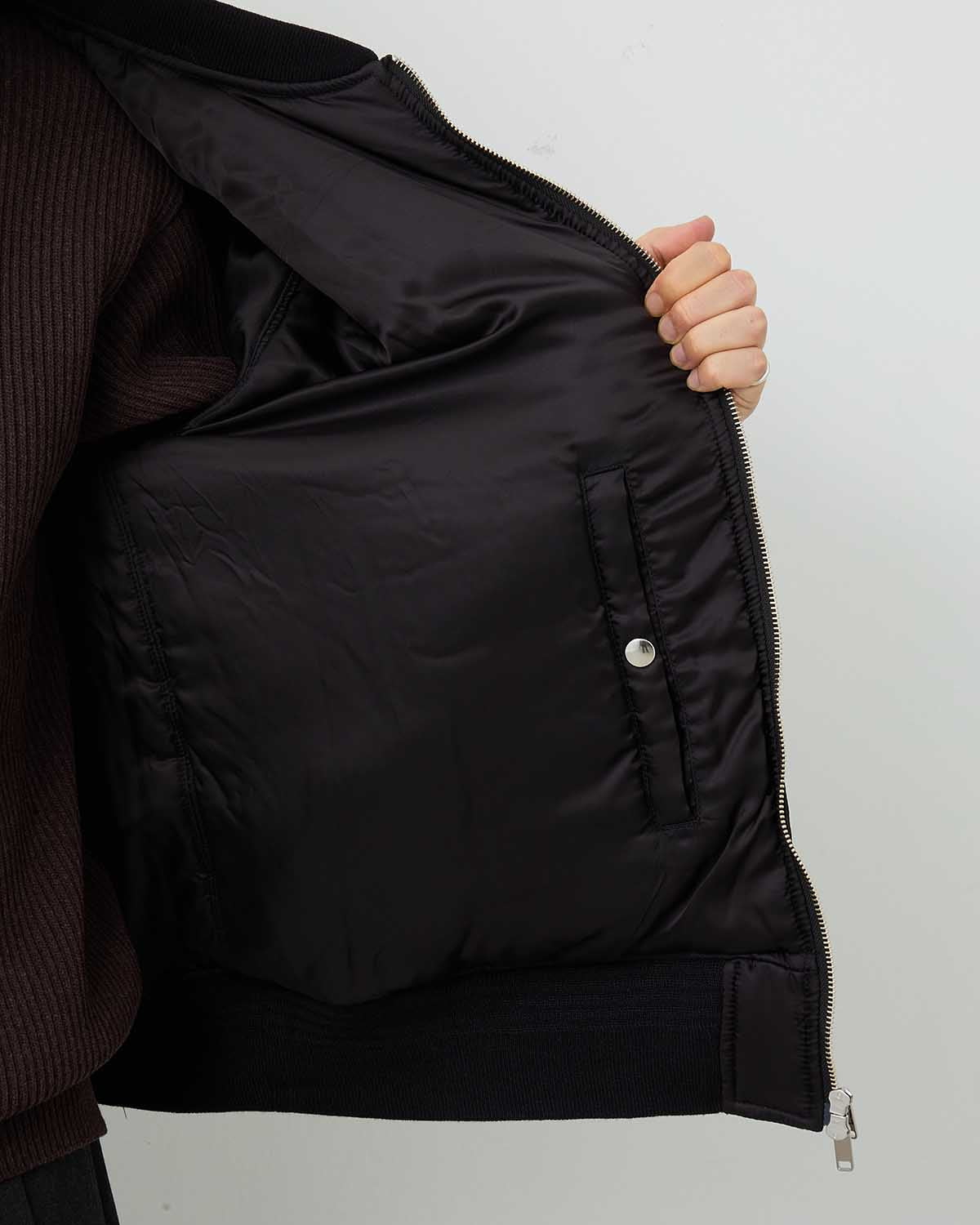 FLOWER EMBROIDERY FLIGHT JACKET