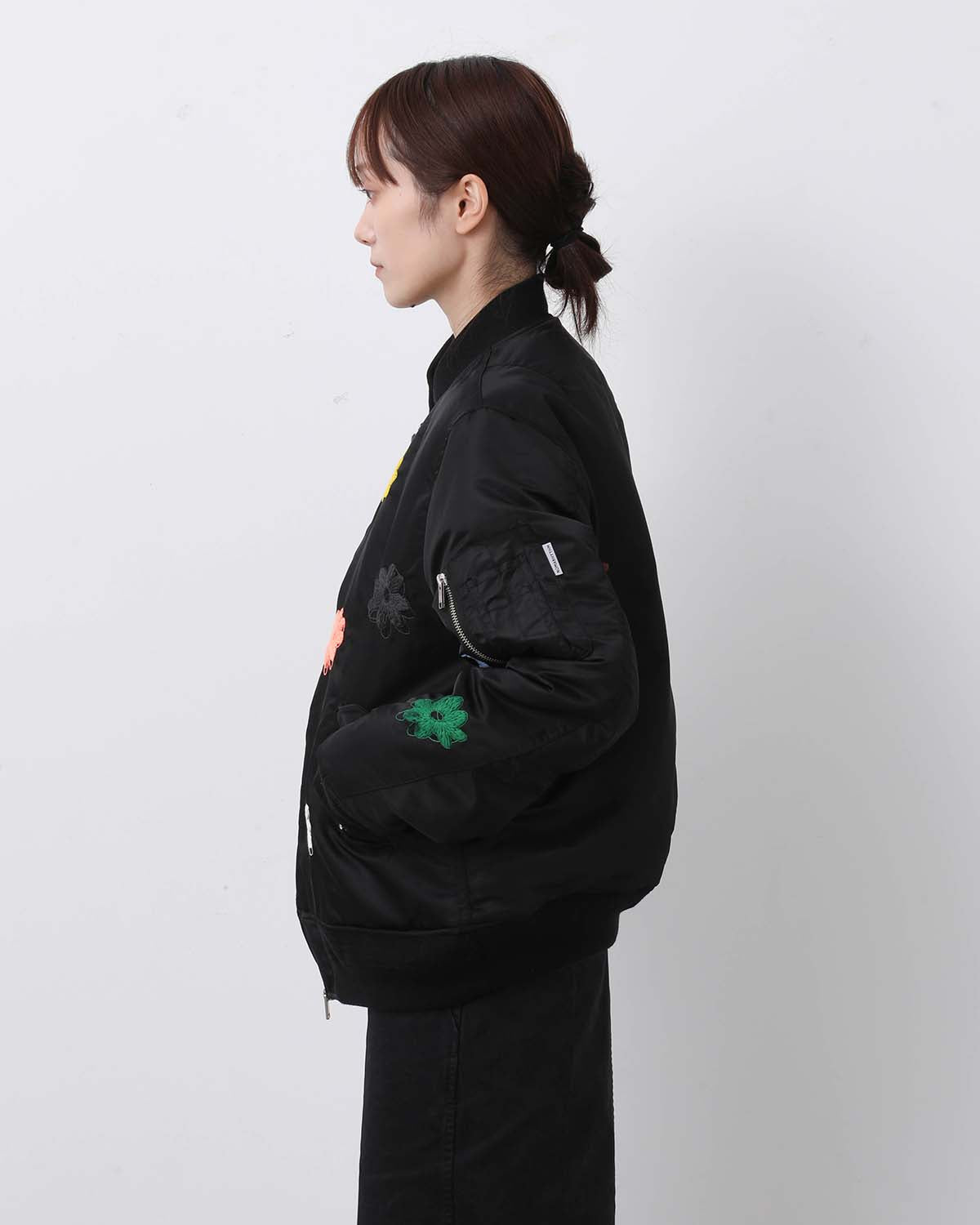 FLOWER EMBROIDERY FLIGHT JACKET