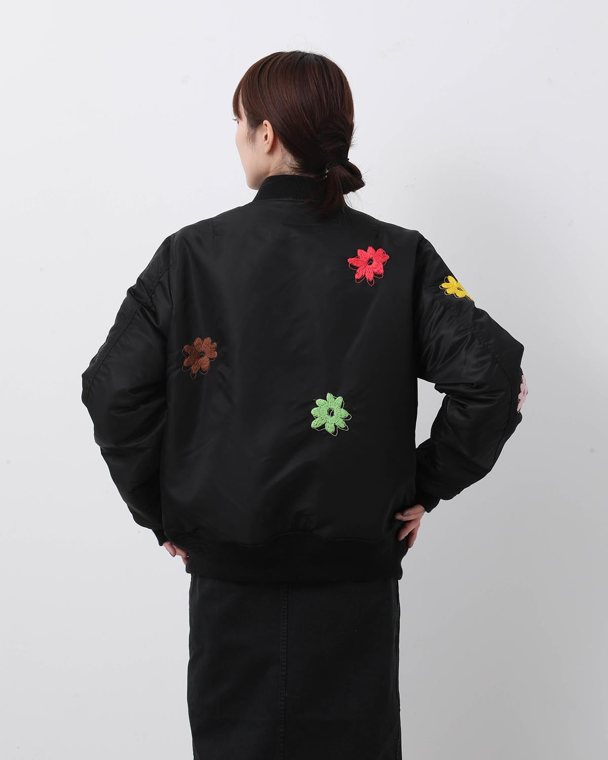 FLOWER EMBROIDERY FLIGHT JACKET