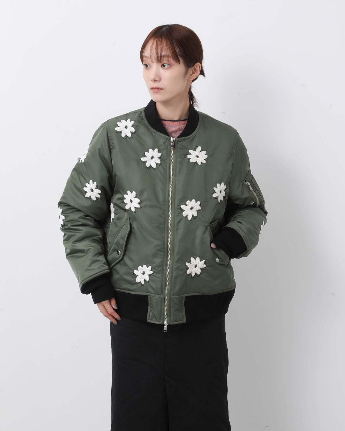 FLOWER EMBROIDERY FLIGHT JACKET