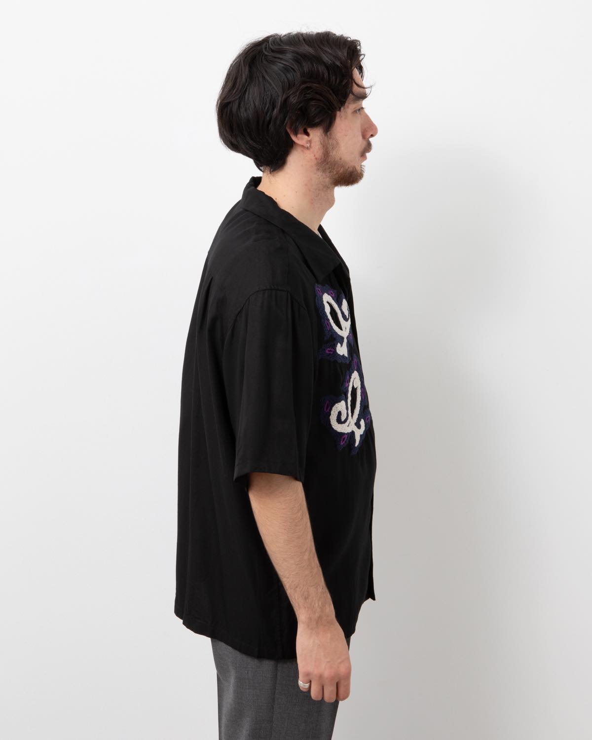 PAISLEY EMBROIDERY OPEN COLLAR SS SHIRT