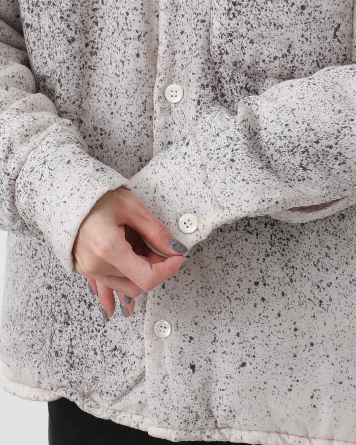 HAND DYE PUFFER SHIRT