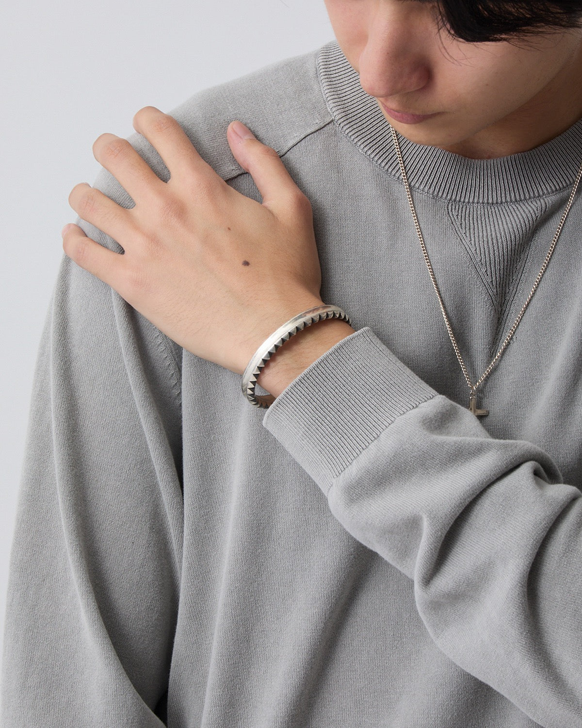 DWELLER STUDS BANGLE 925 SILVER