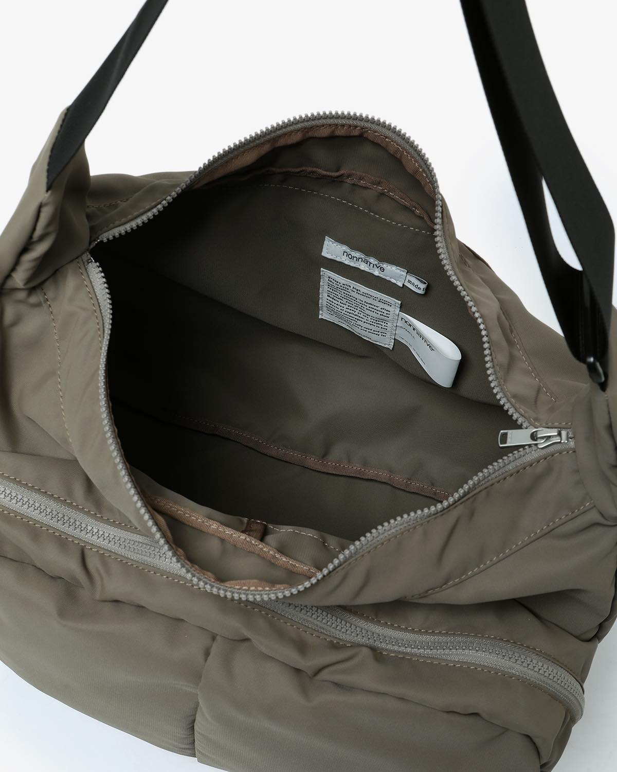 EXPLORER SHOULDER BAG NYLON OXFORD