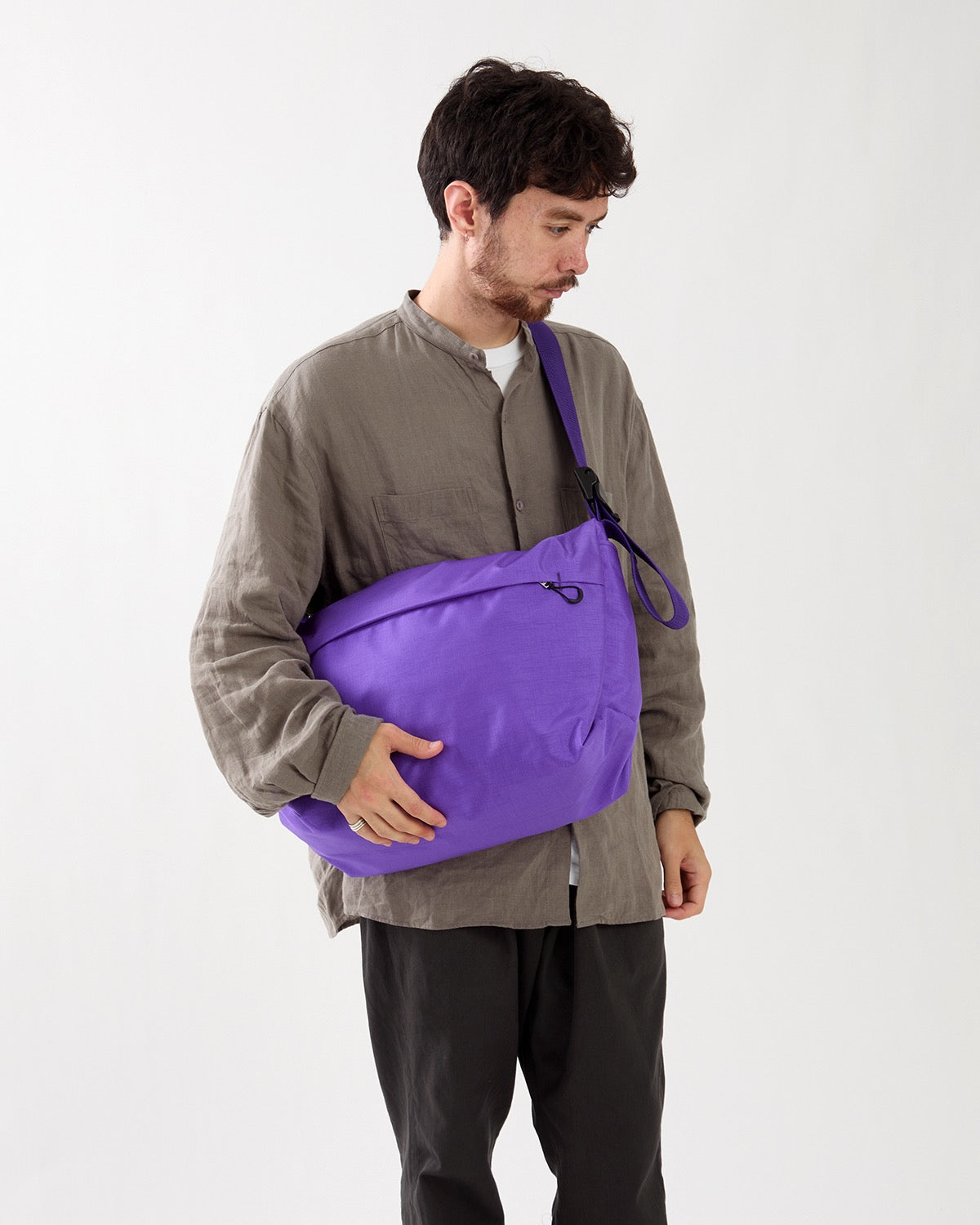 DWELLER SHOULDER BAG NYLON OXFORD
