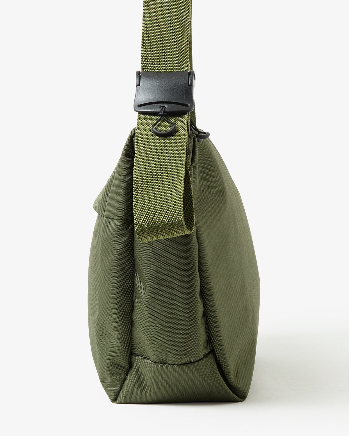 MESSENGER SHOULDER BAG NYLON OXFORD