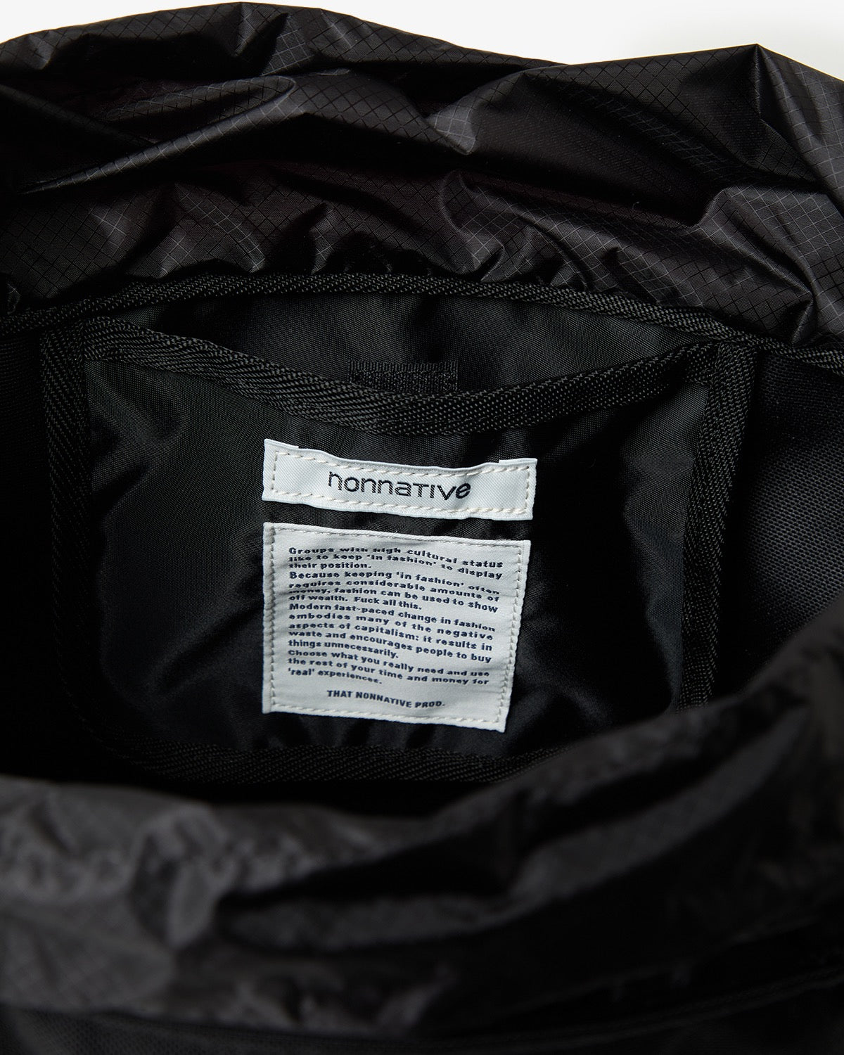 HIKER TOTE NYLON OXFORD