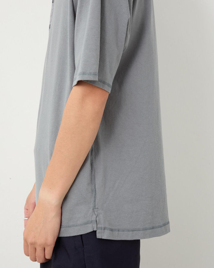 DWELLER S/S HENRY NECK TEE COTTON JERSEY