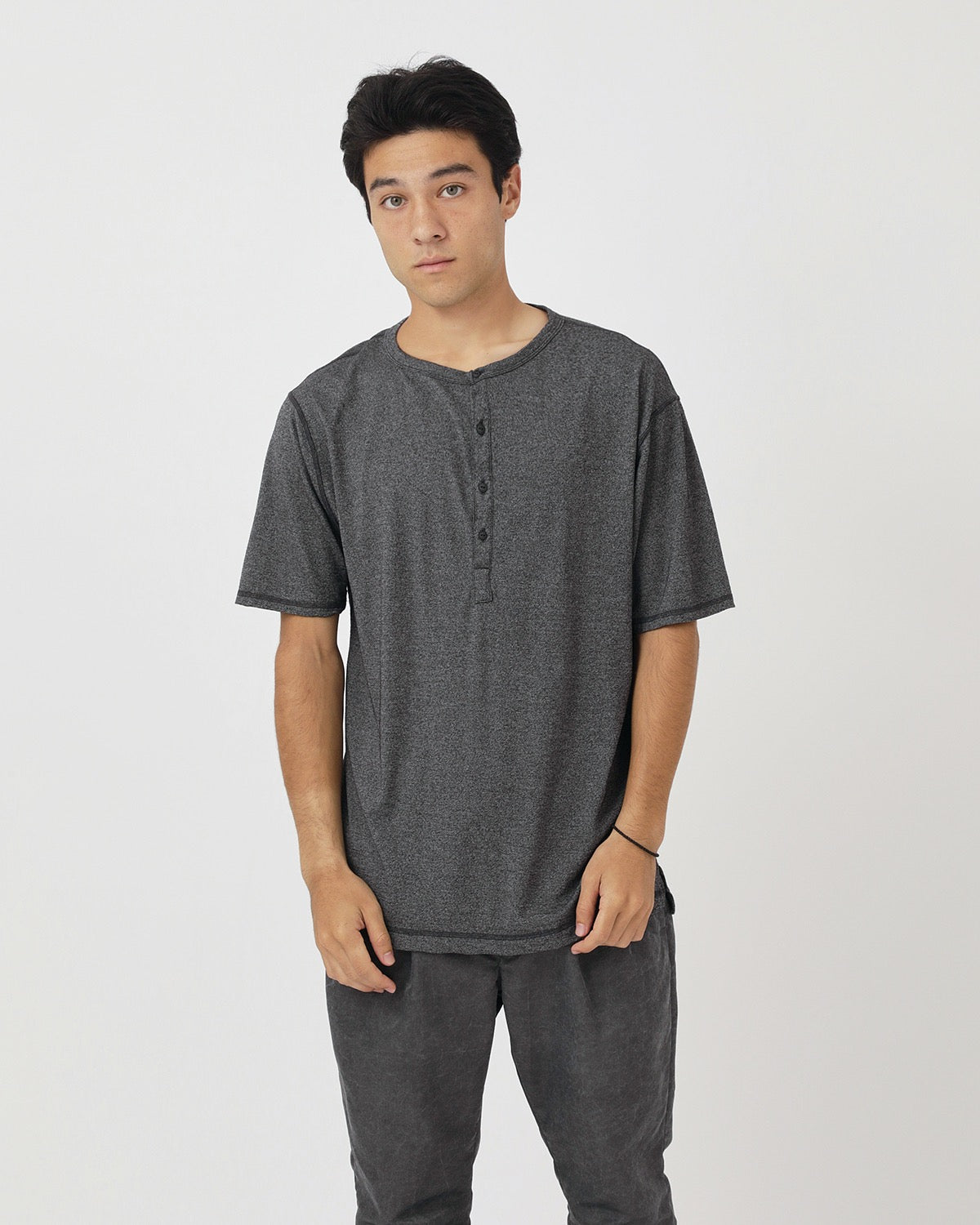 DWELLER S/S HENRY NECK TEE MERINO WOOL OVERDYED